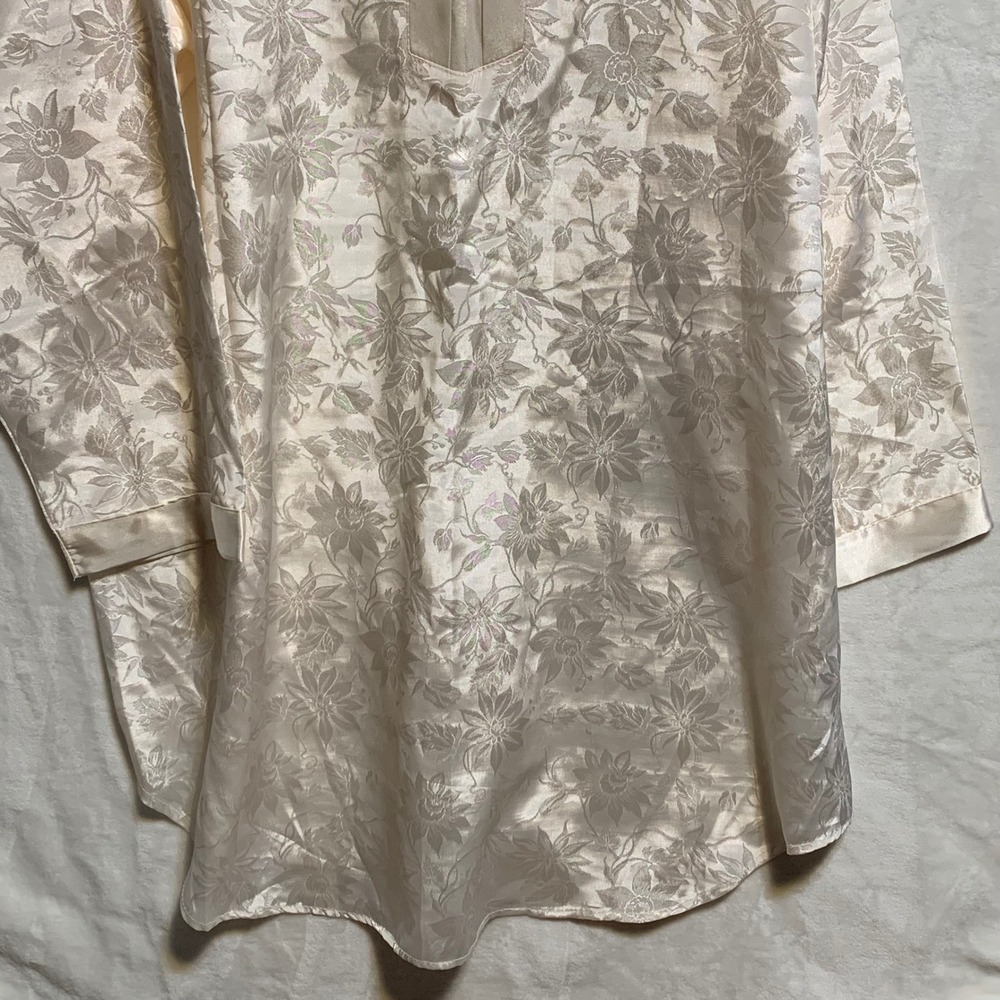 Erika Taylor Intimates Ivory Floral Cream Jacquard Satin Nightgown Plus Size 3X - Picture 2 of 9